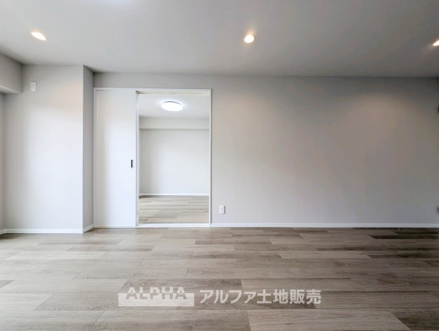 ヴェルドミール羽村の居間・リビング