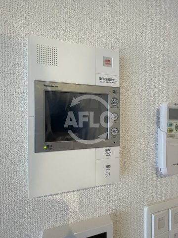 セレニテ江坂エクラのセキュリティ|セレニテ江坂エクラ　モニター付きインターホン