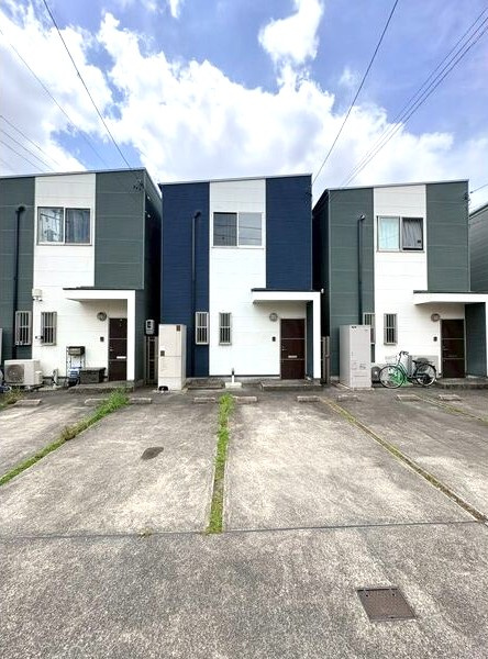 炭の家Ⅱ⻑良町４丁⽬Ｂ