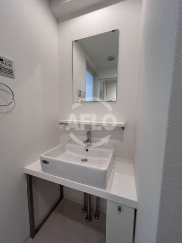 グレンパーク江坂Ⅱの独立洗面台|グレンパーク江坂Ⅱ　洗面台