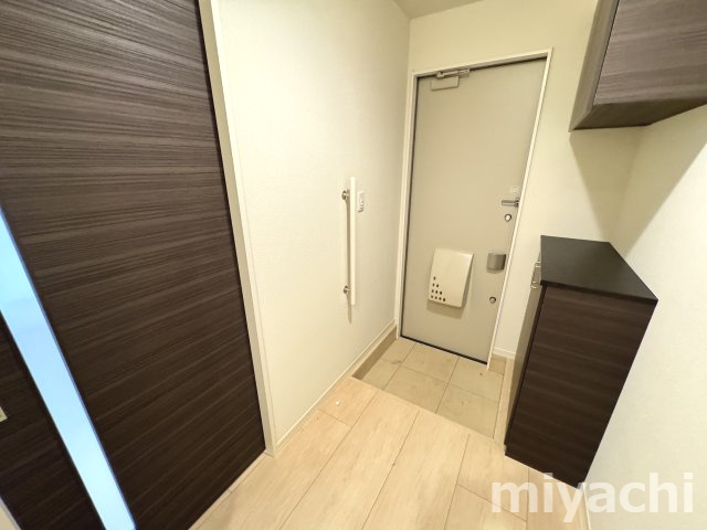シャーメゾン庄町の玄関
