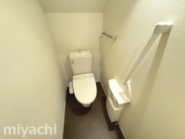 シャーメゾン庄町のトイレ