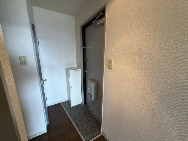 シェトワ大石の玄関