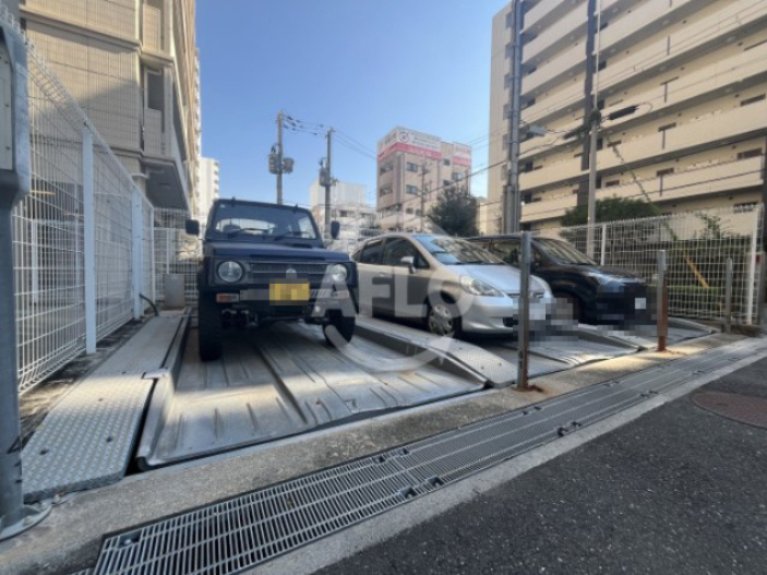 アーバンエース西中島パルの駐車場|アーバンエース西中島パル　駐車場