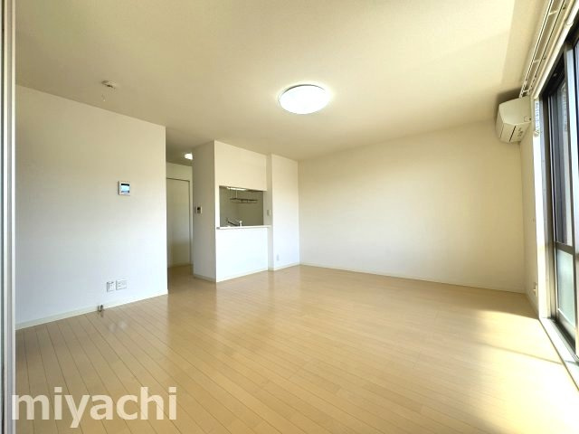 コートクレールⅡ番館のその他