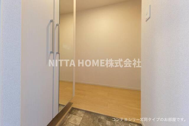ポルトキアーロの玄関|【イメージ写真】玄関にはトールサイズのシューズボックスを設置♪