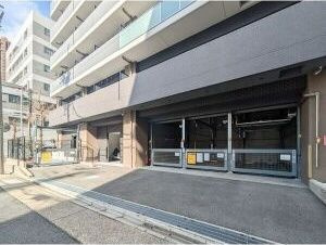 S-RESIDENCE葵の駐車場