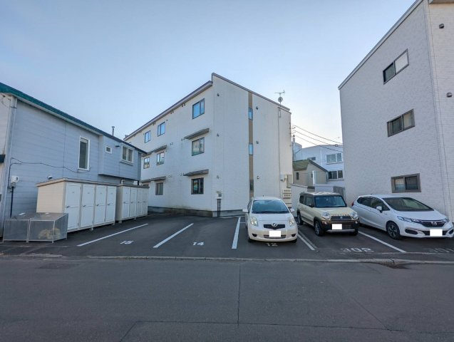 buena　casaの駐車場