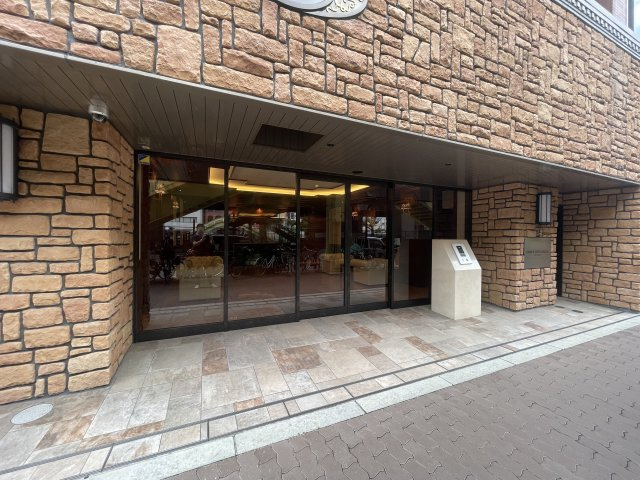 ORSUS新大阪のエントランス|ORSUS新大阪　エントランス