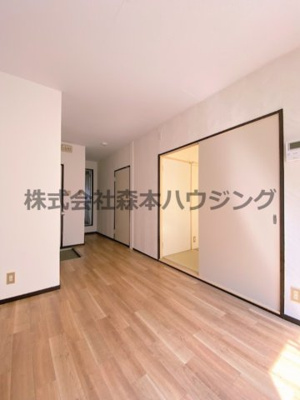 【居間・リビング】 | 　ハイツ千鶴1 | 広々としたキッチンスペースです