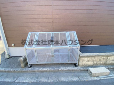 【その他共用部分】 | 　ハイツ千鶴1 | 専用ごみ置き場です