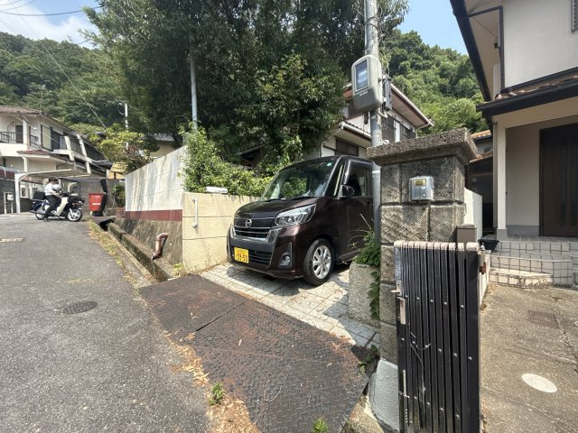 ハルモニア御立北の駐車場