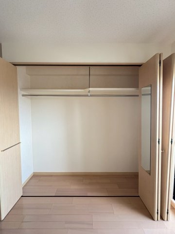 福岡市博多区住吉４丁目の賃貸マンションの収納
