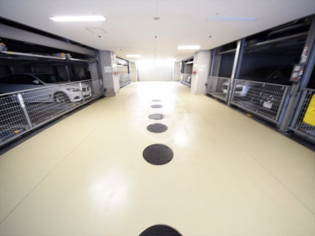 グランドメゾン南船場　南小学校区の駐車場|グランドメゾン南船場　駐車場