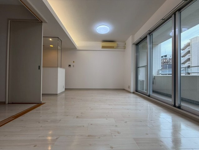 【居間・リビング】 | CITY　SPIRE幸町