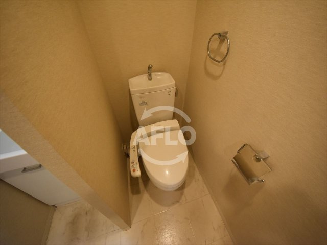 レオンコンフォート本町東のトイレ|レオンコンフォート本町東　温水洗浄便座