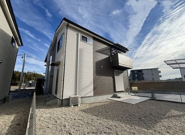 渡邉様戸建賃貸住宅の駐車場|豊田市小坂町１５丁目7-1
