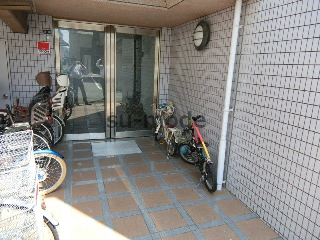 プリティハウスのエントランス