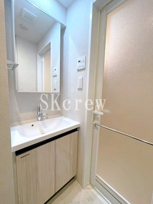 【独立洗面台】 | クレイシアＩＤＺ中野鷺宮 | ※同タイプの別の部屋の写真です