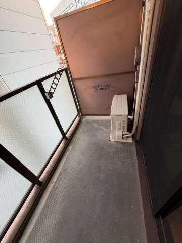 CITY SPIRE 名駅前のバルコニー