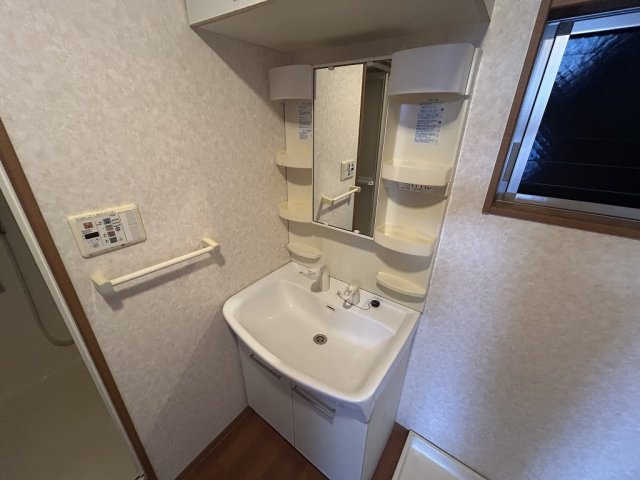ハイツピラカンサの洗面所