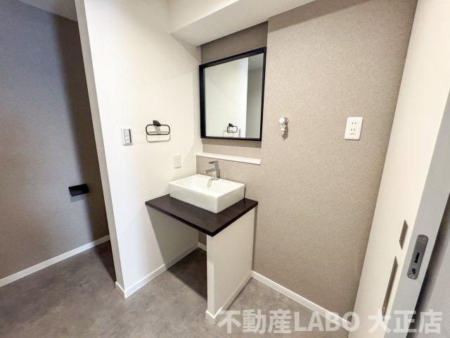 Nesta Residence 大正の洗面所
