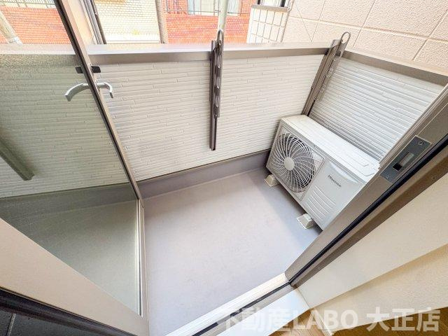 Nesta Residence 大正のバルコニー