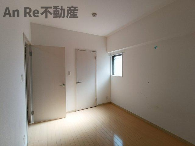 川口市東川口４丁目の賃貸マンションの寝室