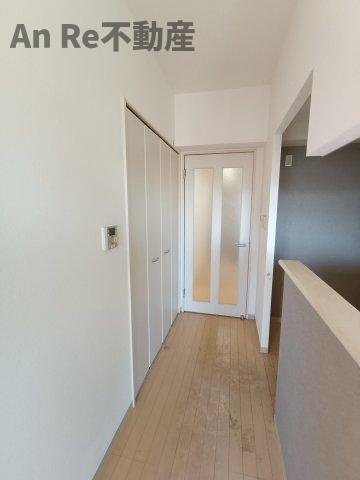 川口市東川口４丁目の賃貸マンションの内装