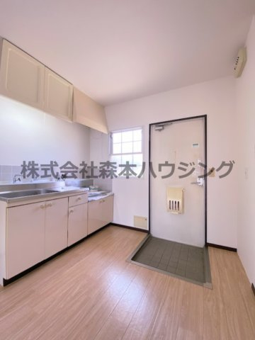 【内装】 | 　ゾンネンブルーメ | 物件の内装です