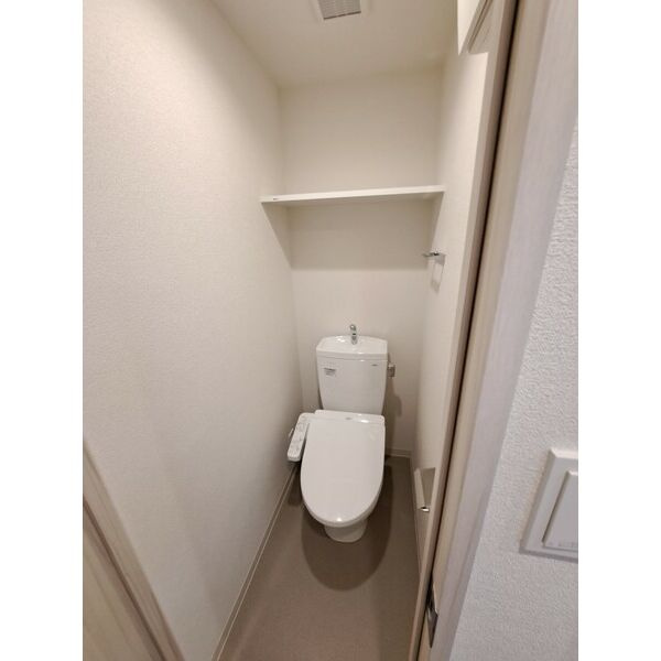 スプランティッド新大阪WESTのトイレ