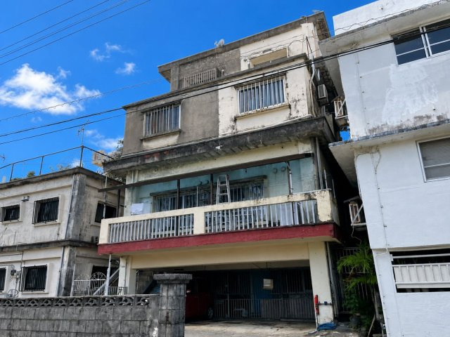 沖縄市園田の外観
