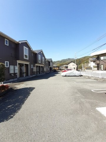 スコルピオーネⅠの駐車場