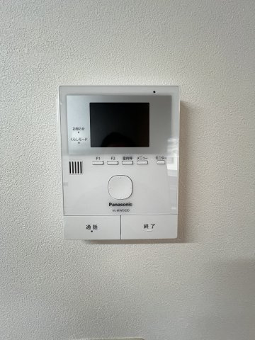 醍醐南西裏町　店舗付住宅　稼働中　の防犯設備|モニター付きインターホン新調済です！