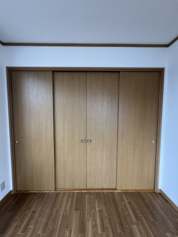 醍醐南西裏町　店舗付住宅　稼働中　の収納