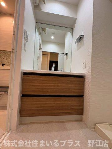 アプリーレ大阪城北の独立洗面台
