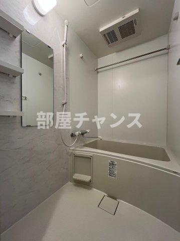 CREST TAPP新栄の浴室|ゆったり過ごせるお風呂です