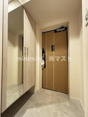 スプランディッド大阪ベイサイドDUEの玄関