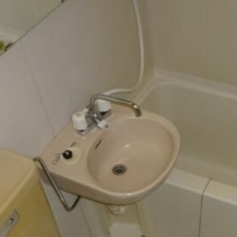 グランドール和田町Ｂ棟の洗面所