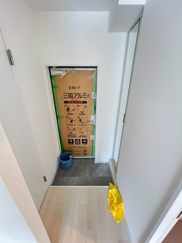 リアコート千里丘ⅠSOUTHの玄関