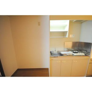 【居間・リビング】シャルマン上ノ宮 