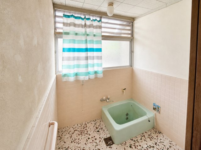 宮野上一戸建ての浴室