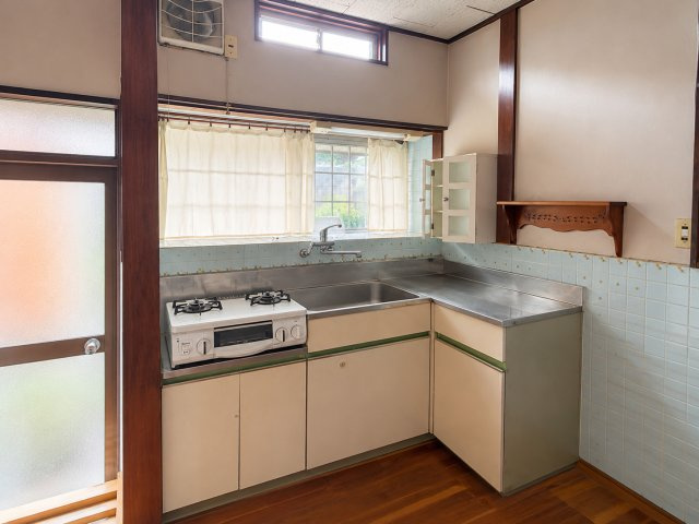 宮野上一戸建てのキッチン