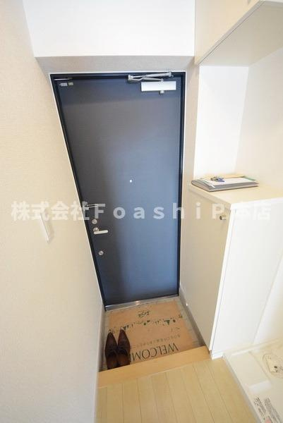 コンフォールの玄関