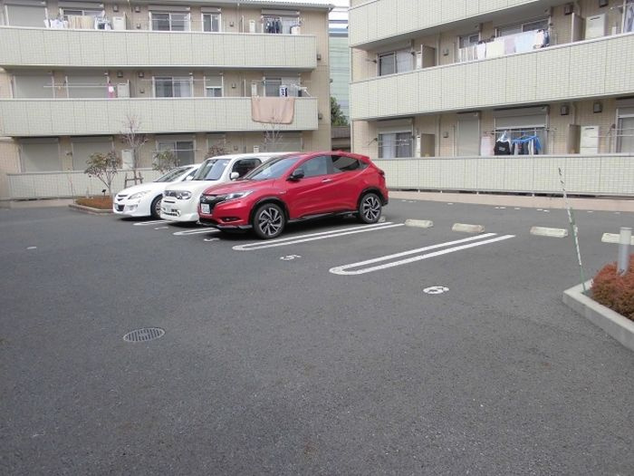 シュテルンビルトの駐車場