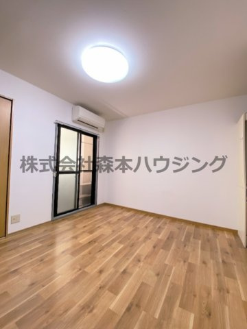 【洋室】 | 　リベルテ古川橋 | 使いやすい洋室です