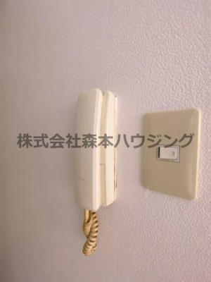 【セキュリティ】 | 　リベルテ古川橋 | インターフォンついてます