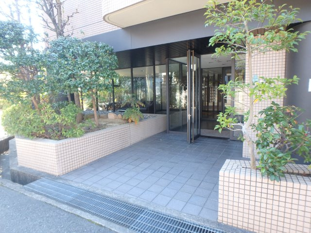 【エントランス】 | アーバン幸大 | エントランスです