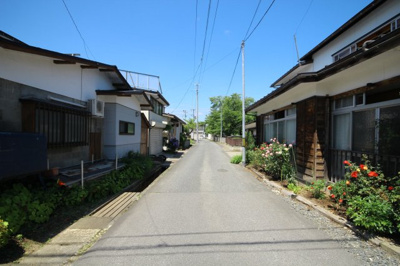 【前面道路含む現地写真】 | 米沢市西大通１丁目　売地