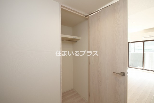 コンフォリア・リヴ京橋の収納
